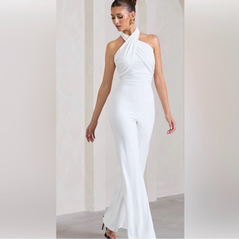 NWT Club L London Elegant White Halter Jumpsuit UK 8 / US 4
